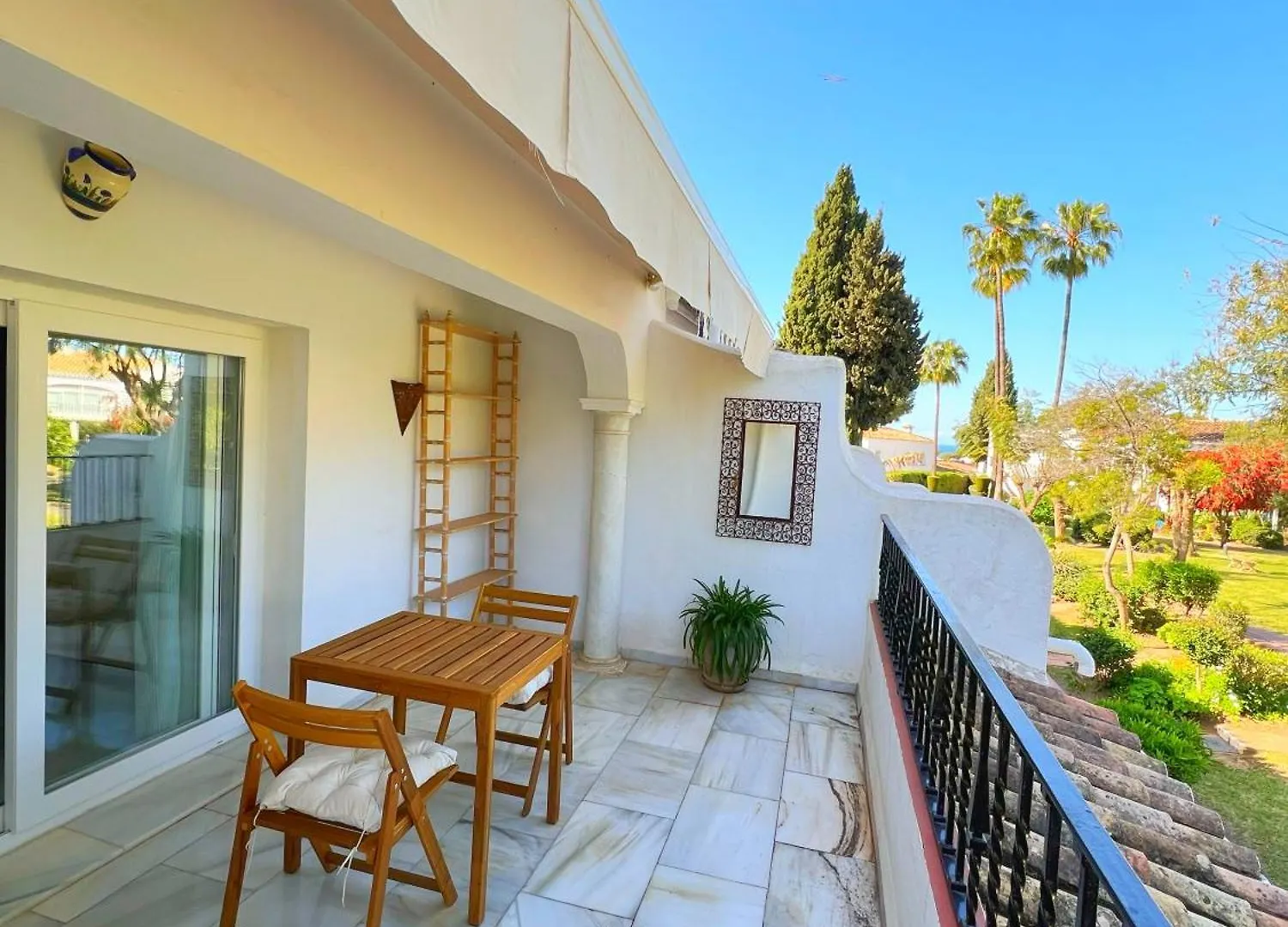 דירות אסטפונה Patio Alcornocal By Residea