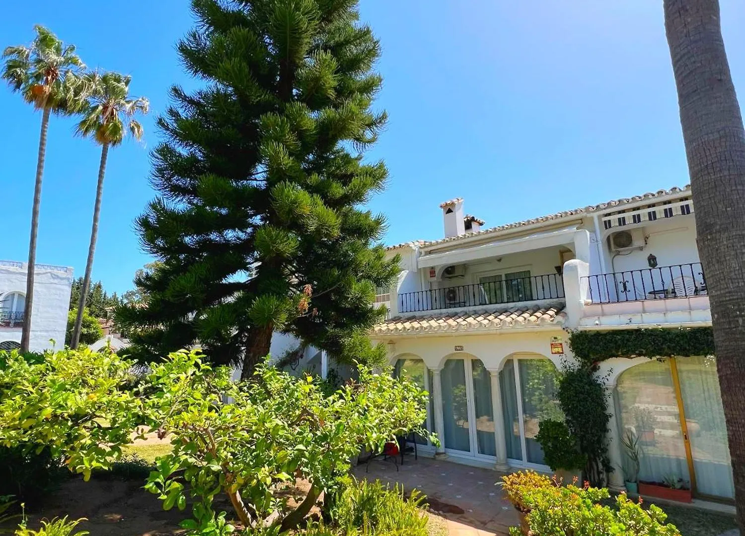 Patio Alcornocal By Residea Apartment Estepona